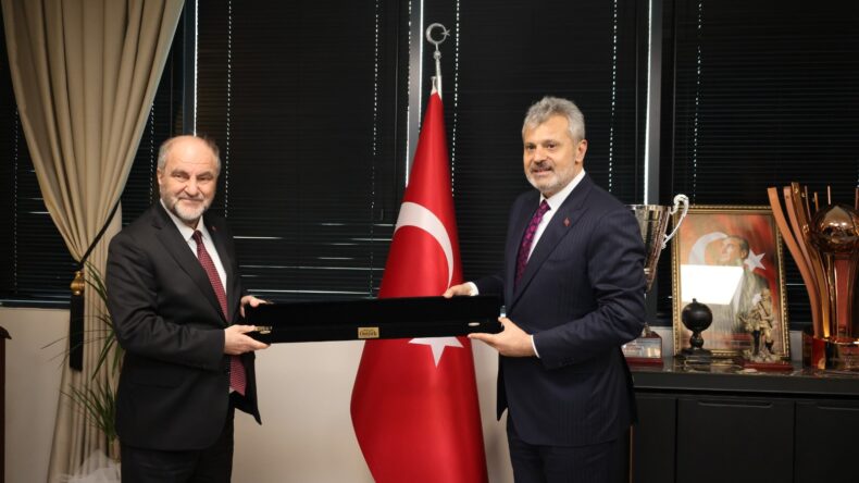 BAŞKAN ÖNTÜRK, ŞAM BÜYÜKELÇİSİ BURHAN KÖROĞLU’NU AĞIRLADI