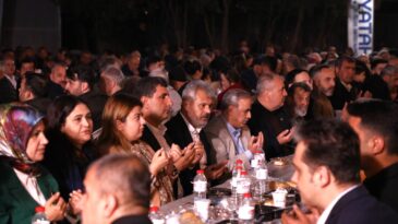 BAŞKAN ÖNTÜRK, YAYLADAĞLILARLA İFTAR SOFRASINDA BULUŞTU