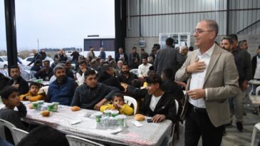 BAŞKAN YAPAR MAHALLELERİN ORTAK FİTARINA KATILDI