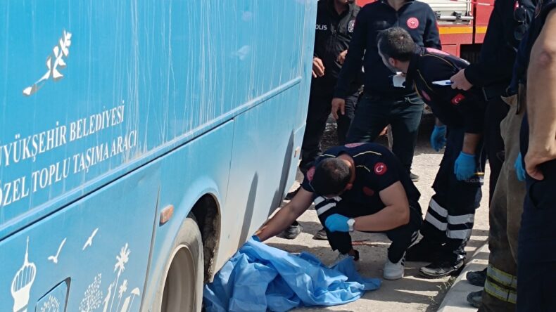 Otobüs şoförü görmediği yaşlı adamı ezdi