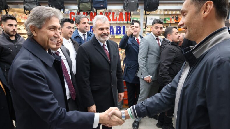 BAŞKAN ÖNTÜRK, AK PARTİ YEREL YÖNETİMLER BAŞKANI DEMİR’İ AĞIRLADI