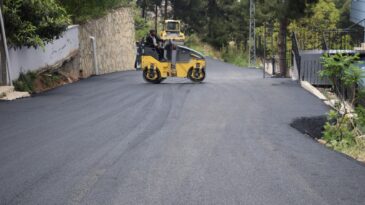 BELEN İLÇESİNDE ASFALT ÇALIŞMALARI SÜRÜYOR