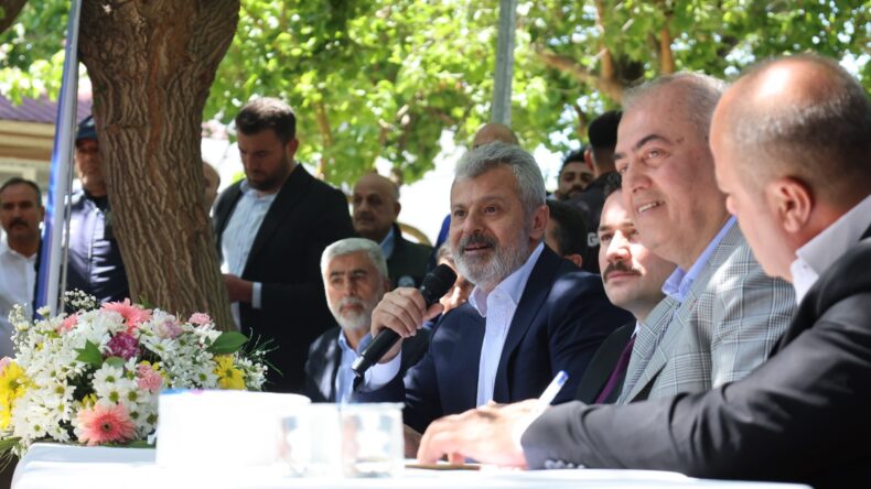 HASSA’DA VATANDAŞ SORDU, BAŞKAN ÖNTÜRK CEVAPLADI