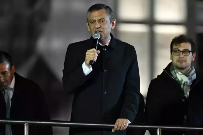 İlk “boykot” anketinde Özgür Özel’e soğuk duş! Çıkan sonuçlar dikkat çekici