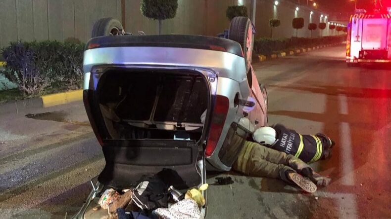 İskenderun’daki kazada 2 kişi yaralandı