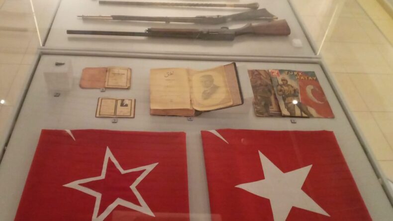 İSKENDERUN DENİZ MÜZESİ TARİHE IŞIK TUTUYOR