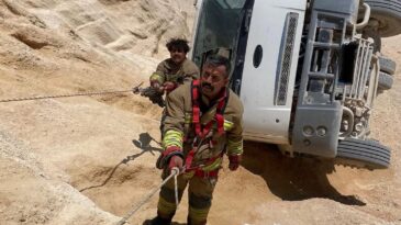 KURUYER’DE ŞANTİYE ALANINDA DEVRİLEN KAMYONUN SÜRÜCÜSÜ YARALANDI