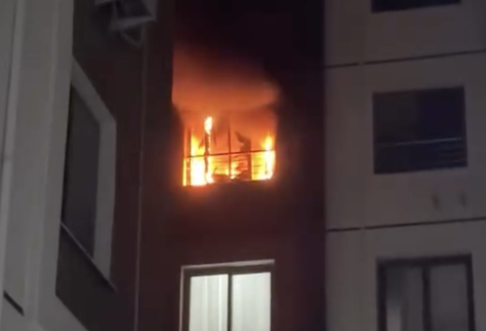 DEFNE’DE KORKUTAN YANGIN