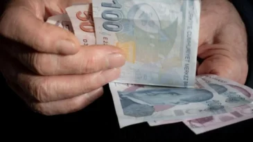 Ekonomi yönetimi, en düşük emekli aylığı için bu hafta toplanacak