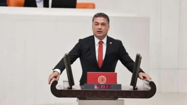 HATAYLI MİLLETVEKİLİ TBMM’DE YUMRUKLARIN HEDEFİ OLDU!