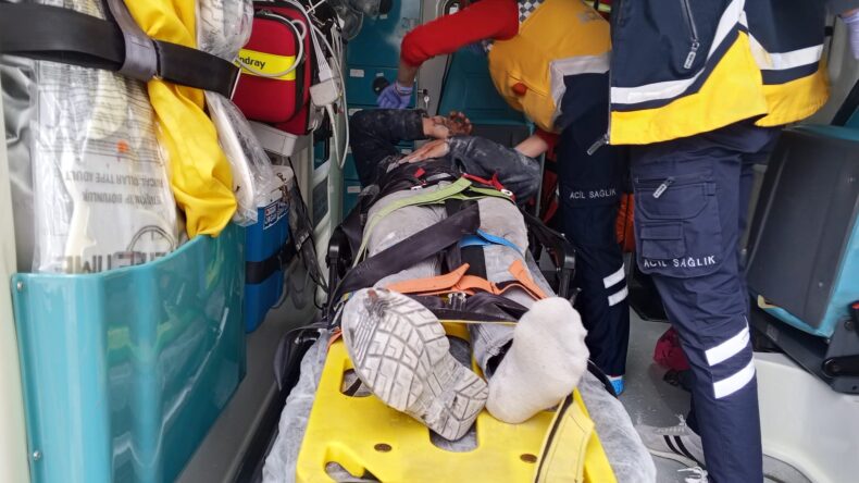 İSKENDERUN’DA ASANSÖR BOŞLUĞUNA DÜŞEN İŞÇİ…