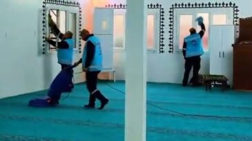 ANTAKYA BELEDİYES’NDEN İBADETHANE TEMİZLİĞİ ÇALIŞMASI