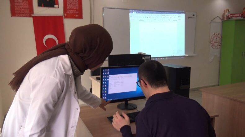 HBB’NİN AKADEMİ HATAY DİJİTALDE HİZMETE AÇILDI