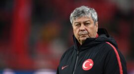 FUTBOL EFSANESİ HAYATINI KAYBETTİ