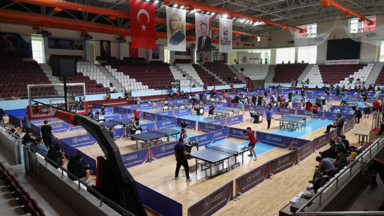 HBB’NİN DESTEKLERİYLE MASA TENİSİ TURNUVASI DÜZENLENDİ