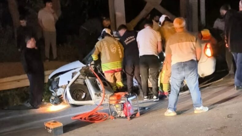 FECİ KAZADA 2’Sİ AĞIR 7 KİŞİ YARALANDI