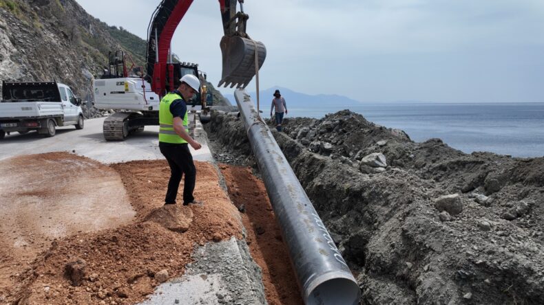 AKÇAY İSALE HATTI YENİLENİYOR, SU KAYIPLARI SON BULUYOR