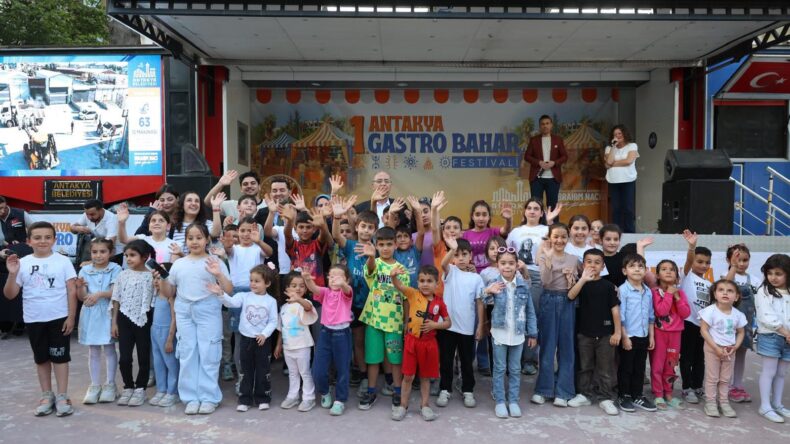 GASTRO BAHAR FESTİVALİ, BÜYÜK BİR COŞKUYLA GERÇEKLEŞTİ