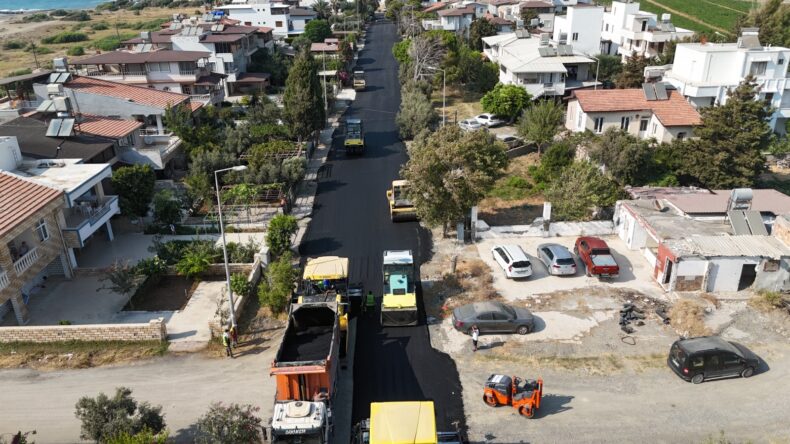 ARSUZ GÖKMEYDAN’DA 2 BİN 550 M’LİK YOL BETON ASFALTLA YENİLENDİ